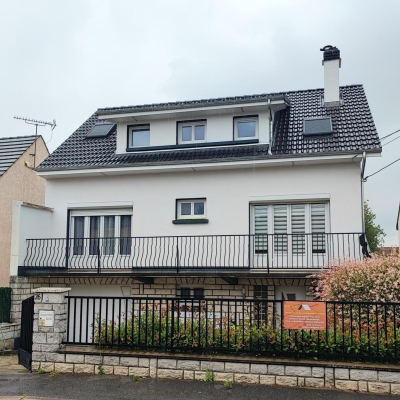 Rénovation intégrale de toiture – Charpente, isolation et couverture en tuiles Rénovation intégrale de toiture – Charpente, isolation et couverture en tuiles